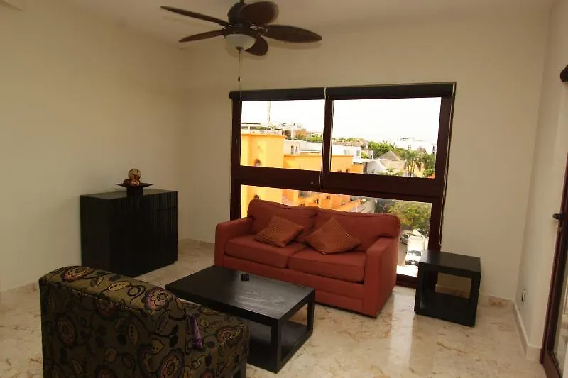 El Faro Oceanfront Apartments Playa del Carmen