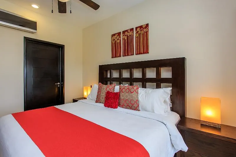 El Faro Oceanfront Apartments Playa del Carmen