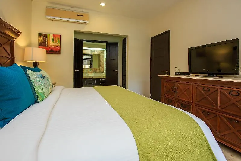 El Faro Oceanfront Apartments Playa del Carmen 0*,