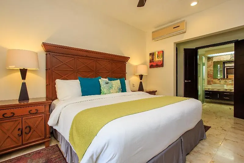 El Faro Oceanfront Apartments Playa del Carmen 0*,