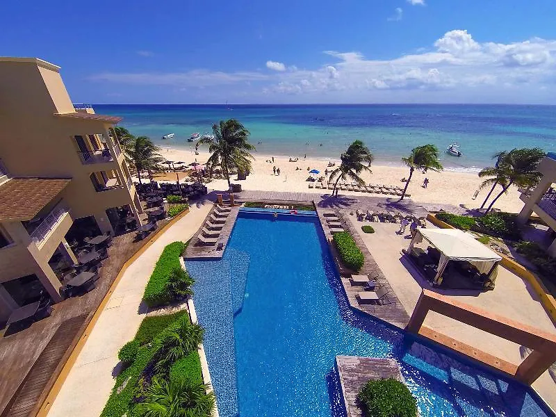 El Faro Oceanfront Apartments Playa del Carmen