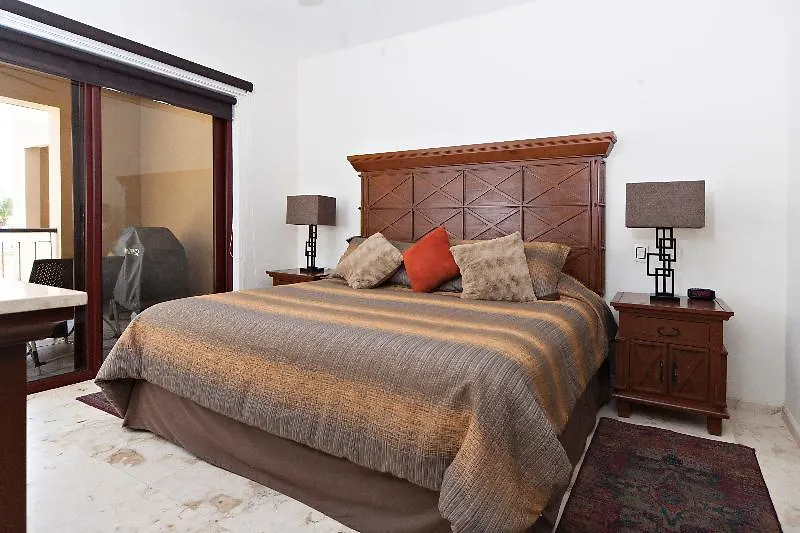 El Faro Oceanfront Apartments Playa del Carmen 0*,