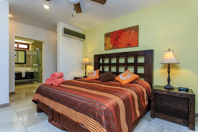 El Faro Oceanfront Apartments Playa del Carmen