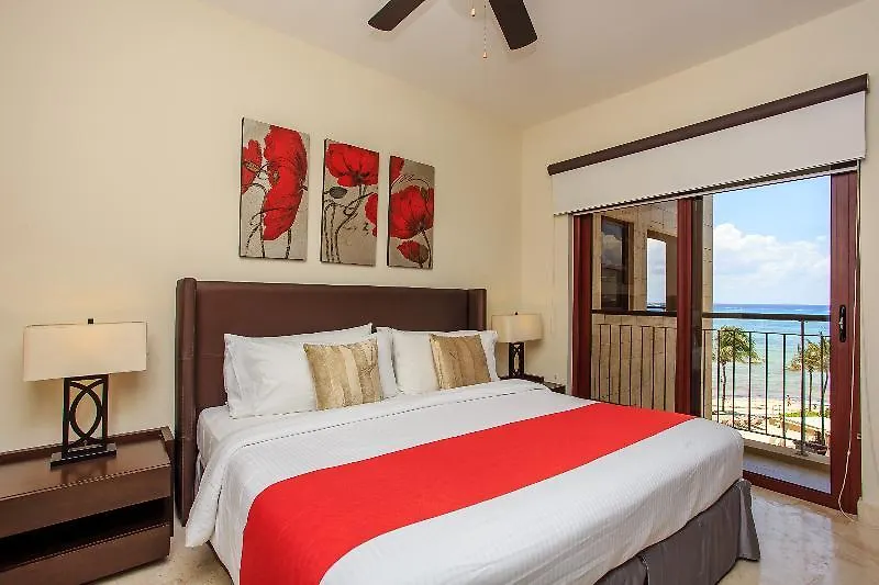 El Faro Oceanfront Apartments Playa del Carmen